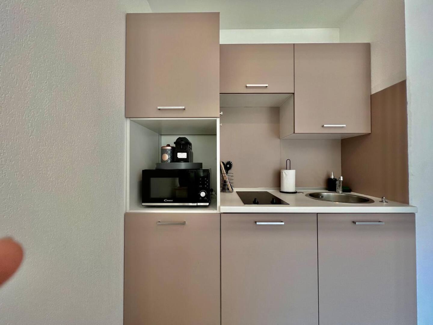 Quiet Studio Swimming Pool Roquebrune Экстерьер фото