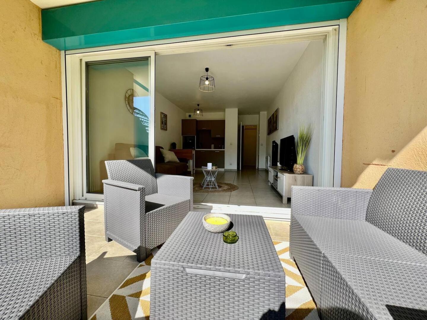 Quiet Studio Swimming Pool Roquebrune Экстерьер фото